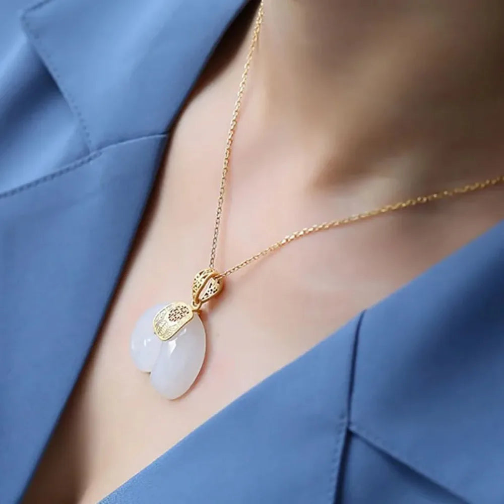 Choker Jewelry Boutique Natural Stone Hetian Jade Elephant Pendant 18K Gold Plated Chain Necklace for Women Birthday Anniversary