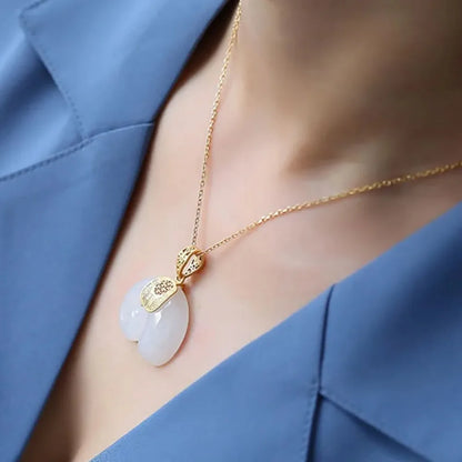 Choker Jewelry Boutique Natural Stone Hetian Jade Elephant Pendant 18K Gold Plated Chain Necklace for Women Birthday Anniversary