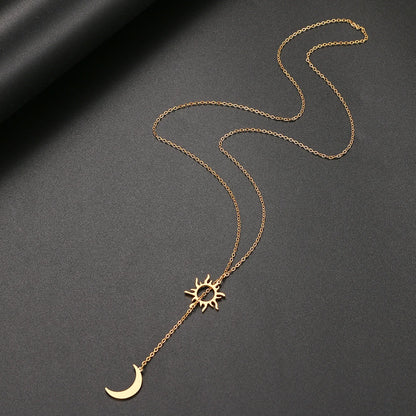 2022 New Stainless Steel Sun Totem and Moon Necklace for Women Fashionable Exquisite Summer Must-Have Party for Friend Jewelry
