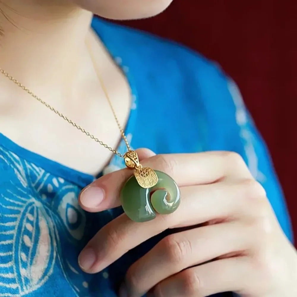 Choker Jewelry Boutique Natural Stone Hetian Jade Elephant Pendant 18K Gold Plated Chain Necklace for Women Birthday Anniversary