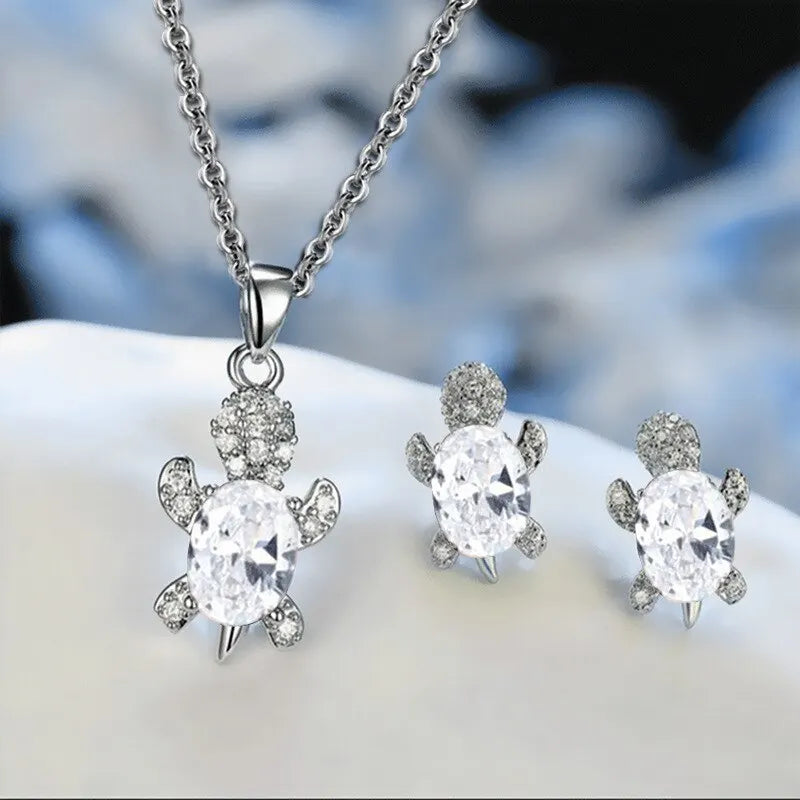 3Pcs Silver-Plated Necklace Earrings Set Ladies Light Luxury Fashion Style Turtle Shape with Multi Color Glass Diamond